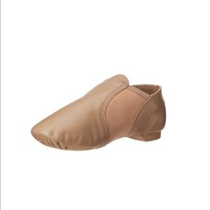 Capezio E Series Jazz shoe
